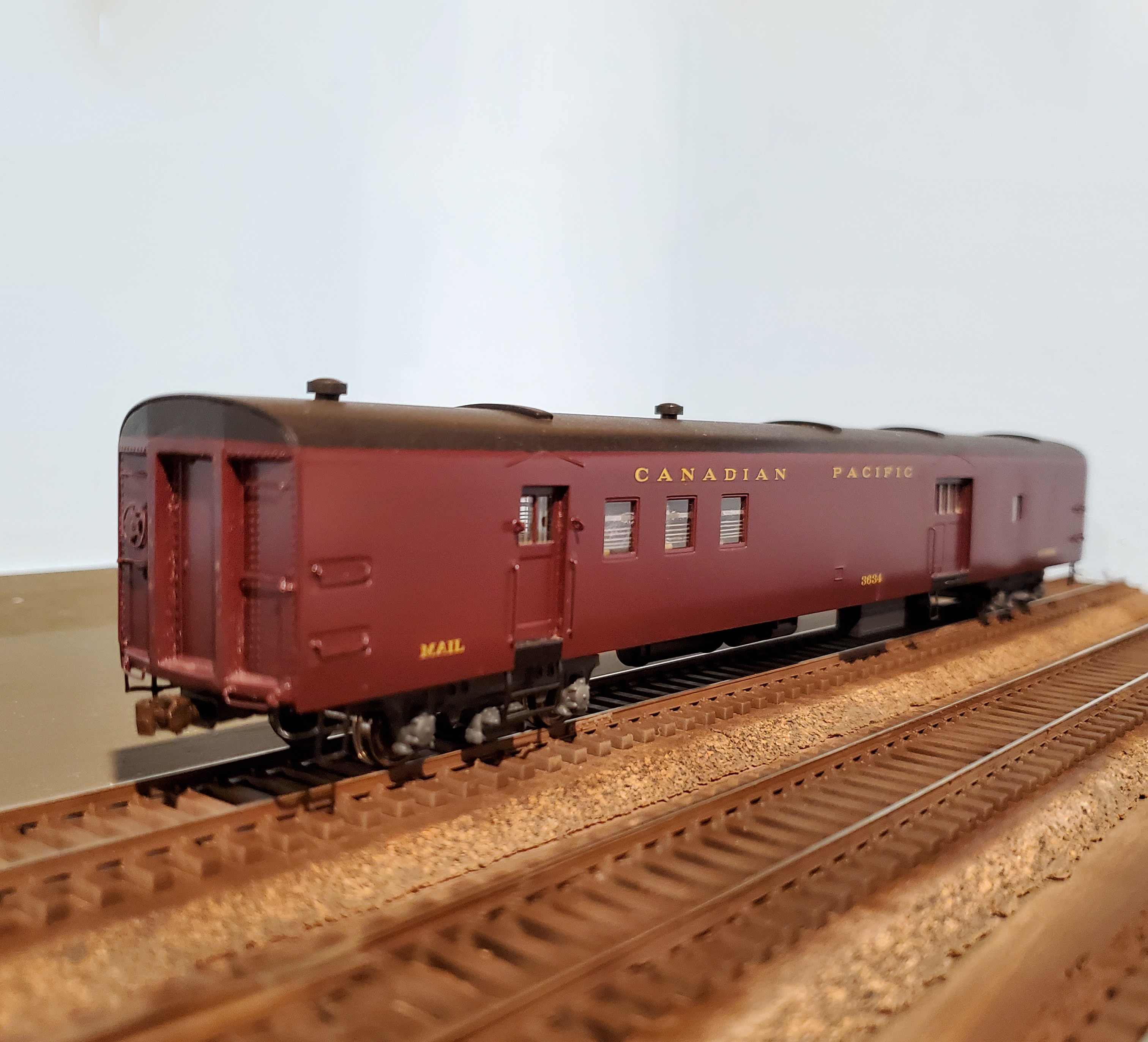 Reviving a Lightweight Mail Express Car